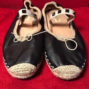 Authentic (Euro 37) Valentino ballet flat
